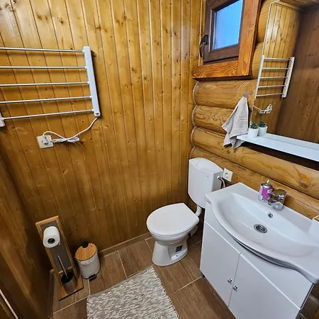 Apartment Toparti Roenkhaz *
