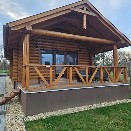 Apartment Toparti Roenkhaz *