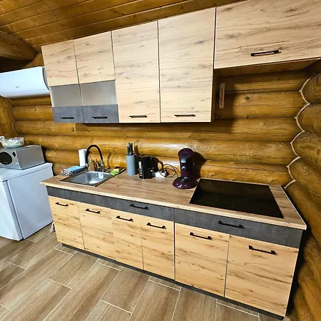 Toparti Roenkhaz Apartment Vaja
